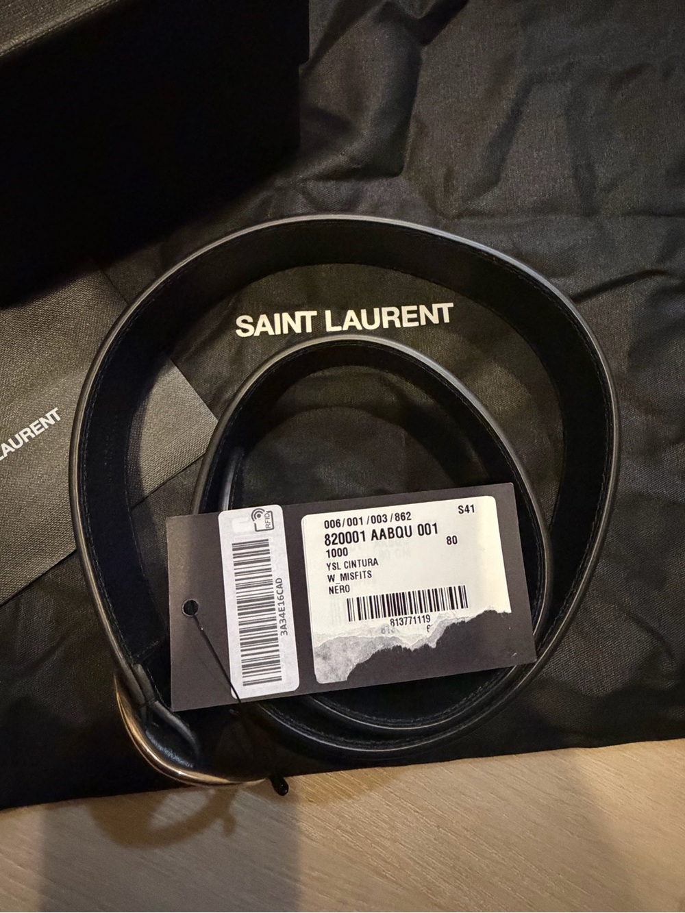 Saint Laurent Black Leather Belt with Gold Buckle - Picture 4 of 5